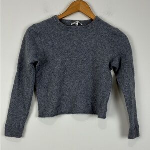 Reformation Crew Neck Cashmere Sweater Gray Women’s Small (Actual XS)